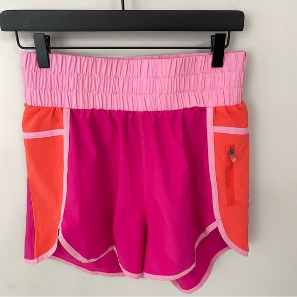 Free People x BEACH RIOT Cliff Shorts Pink Colorblock Size Medium Athletic. S7 - Picture 3 of 6